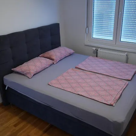 Koprenaz Appartement *